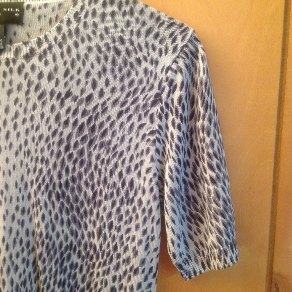 Animal Print 100% Silk knit top S - Picture 3 of 7